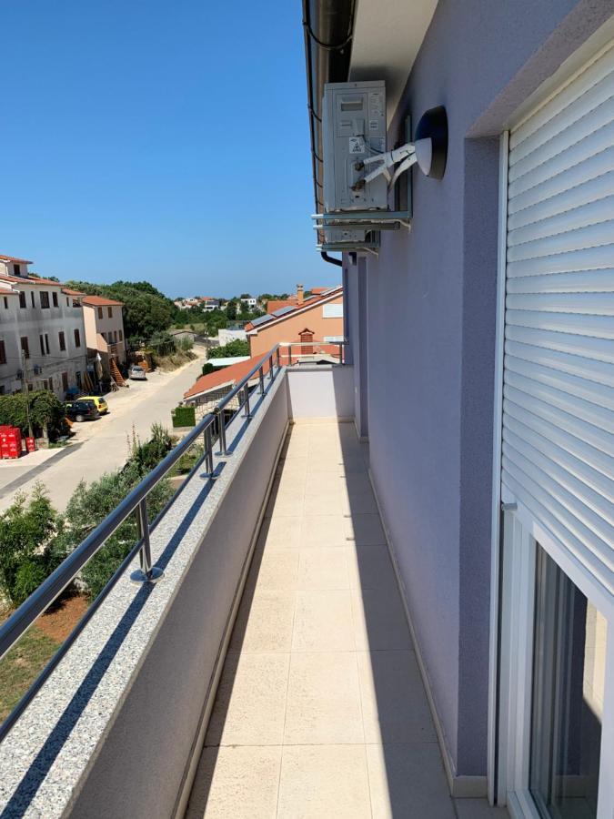 Apartamento Apartman Ki Pula Exterior foto