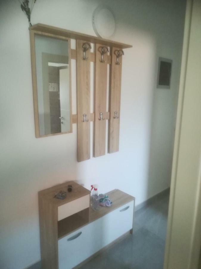 Apartamento Apartman Ki Pula Exterior foto