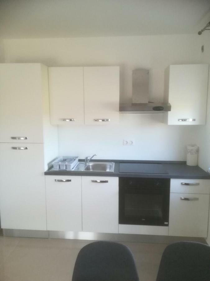 Apartamento Apartman Ki Pula Exterior foto