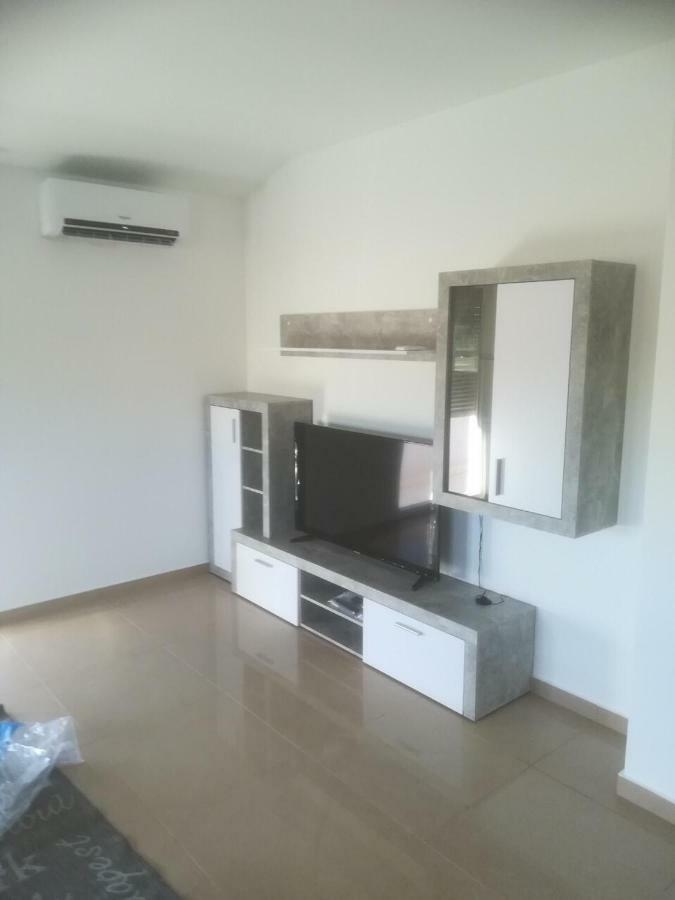 Apartamento Apartman Ki Pula Exterior foto